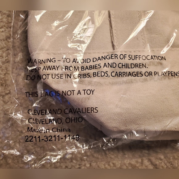 NEW Cleveland Cavaliers Cavs Basketball NBA Canvas Tote Bag NIP - Picture 11 of 12